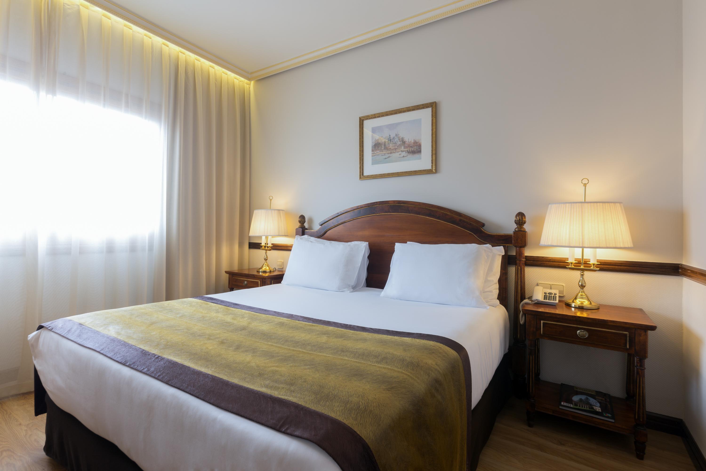 Hotel Exe Reina Isabel Ávila